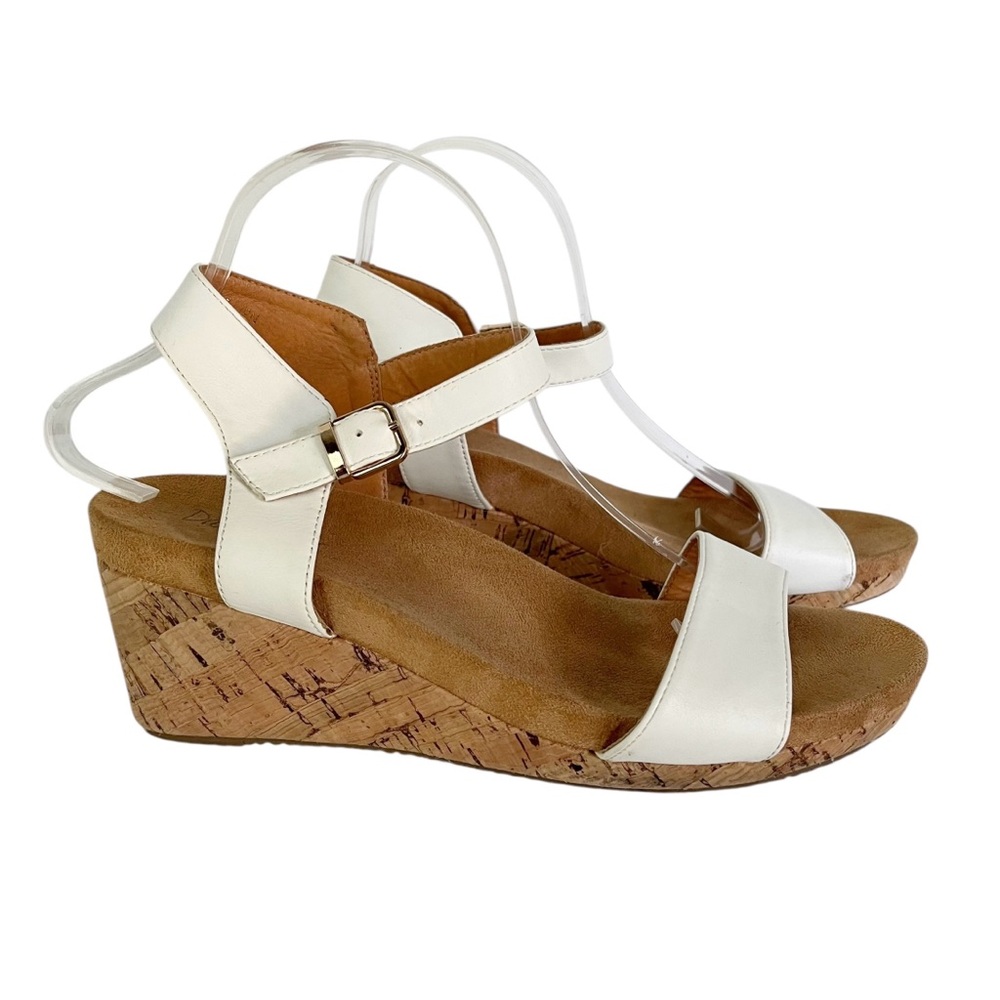 Dream Pairs Wedge Sandals Women's Size 10 White Open Toe Strap Buckle Cork Wedge